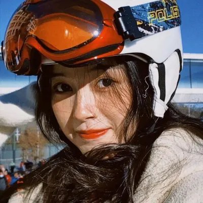 春泛桃花源